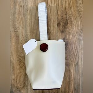 Culbia Structured Ivory Tote Bag with Wooden Accent Handle NWT